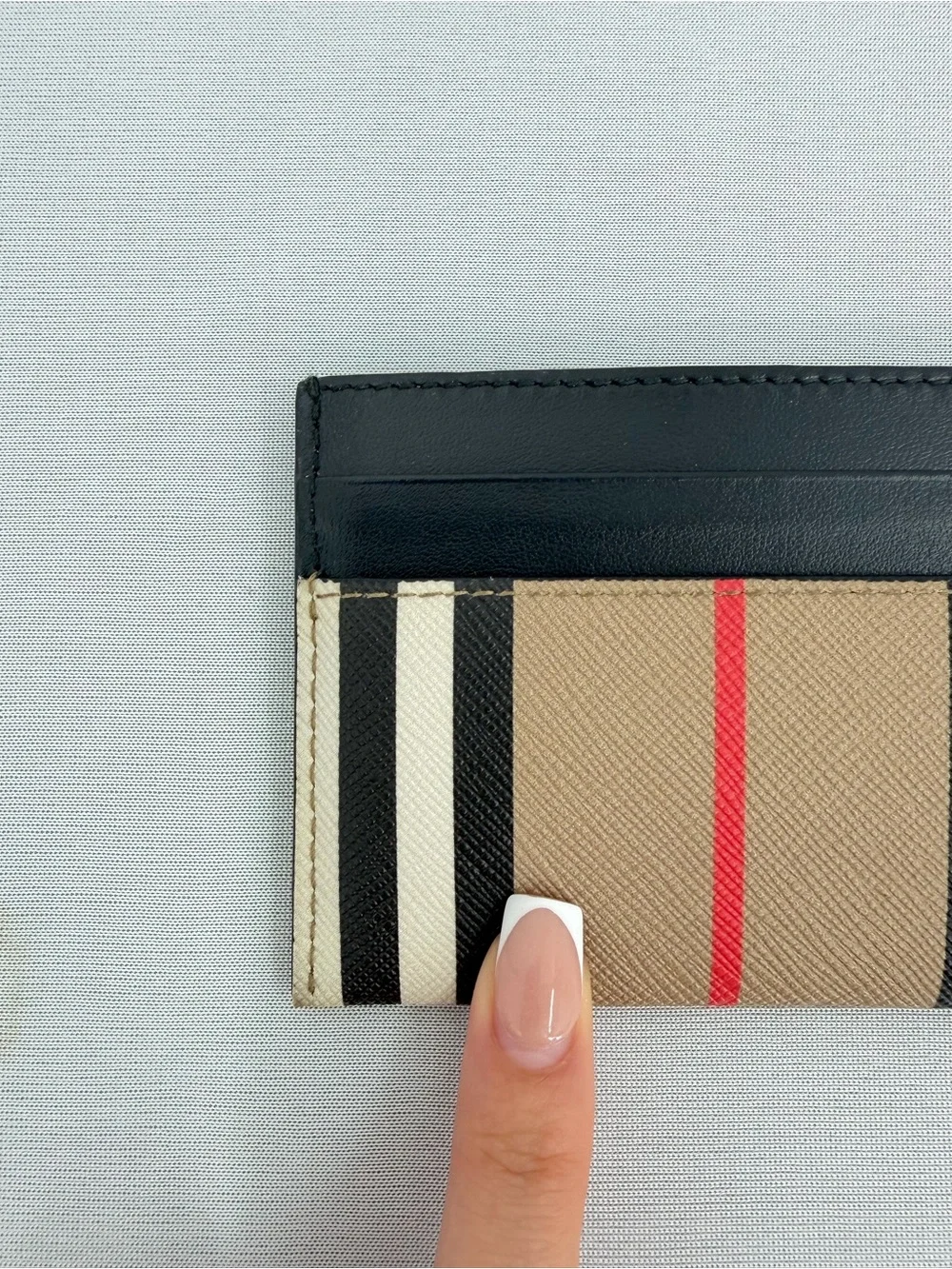 Burberry Vintage Check Unisex Card Holder Wallet Leather Trim designer wallet